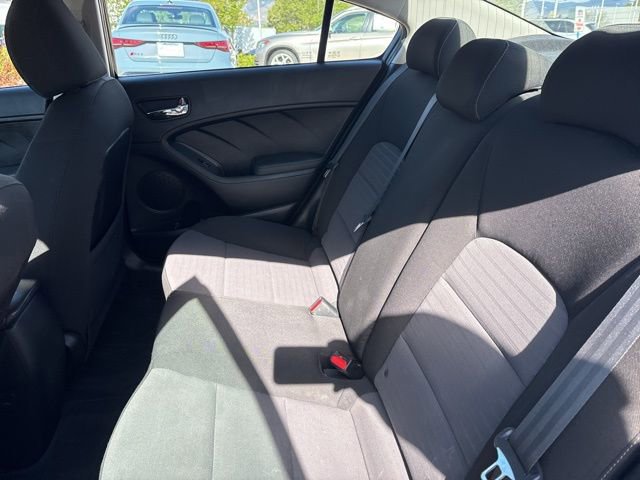 Used 2018 Kia Forte S FWD image 15