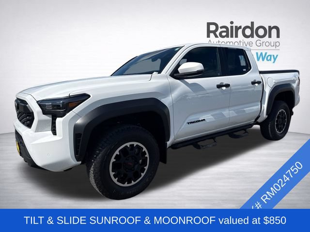 Used 2024 Toyota Tacoma TRD Off-Road w/ TRD Off Road Upgrade Package AWD/4WD image 3
