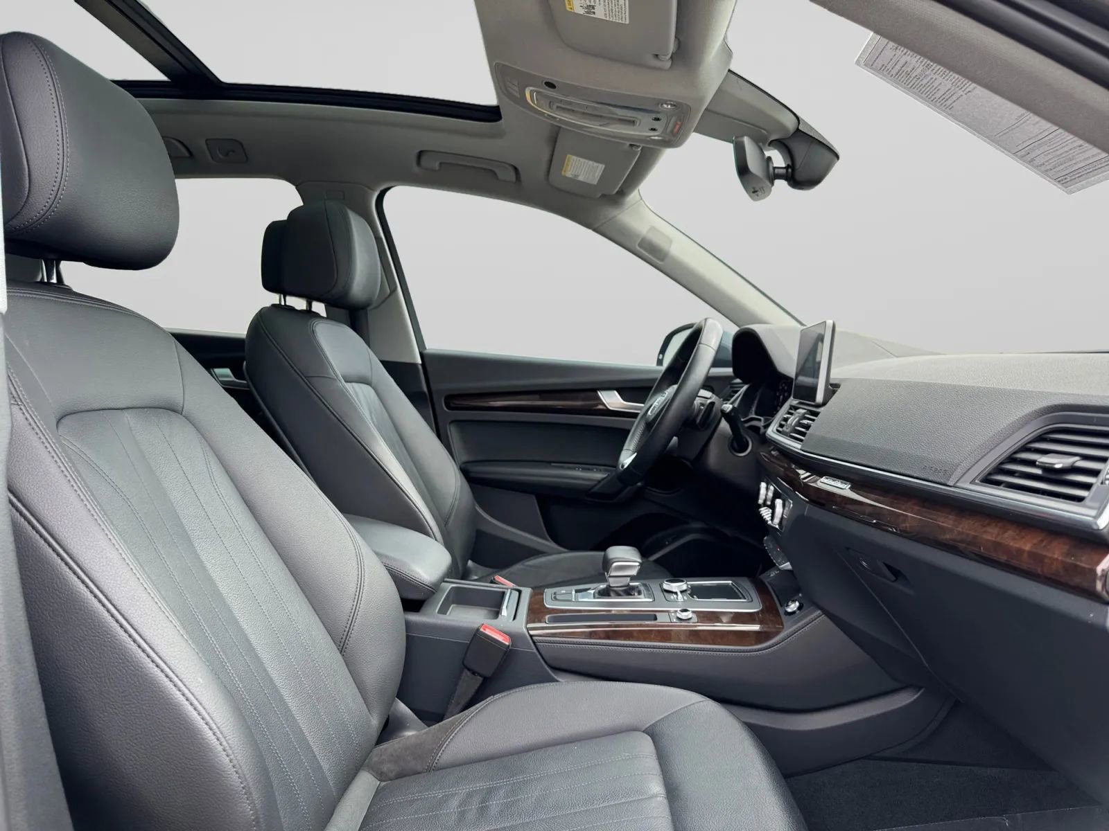 Used 2018 Audi Q5 Prestige w/ Prestige Package image 36