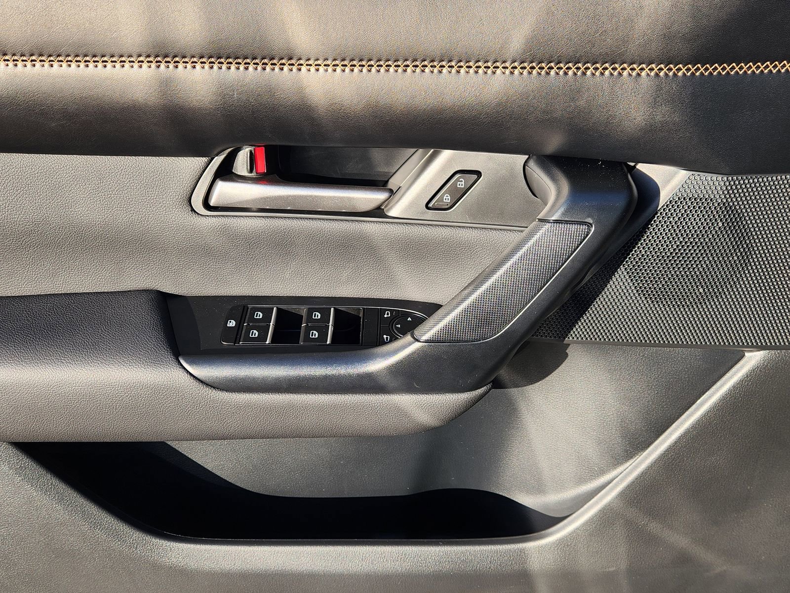 New 2025 MAZDA CX-50 AWD 2.5 Hybrid w/ Weather Package image 21