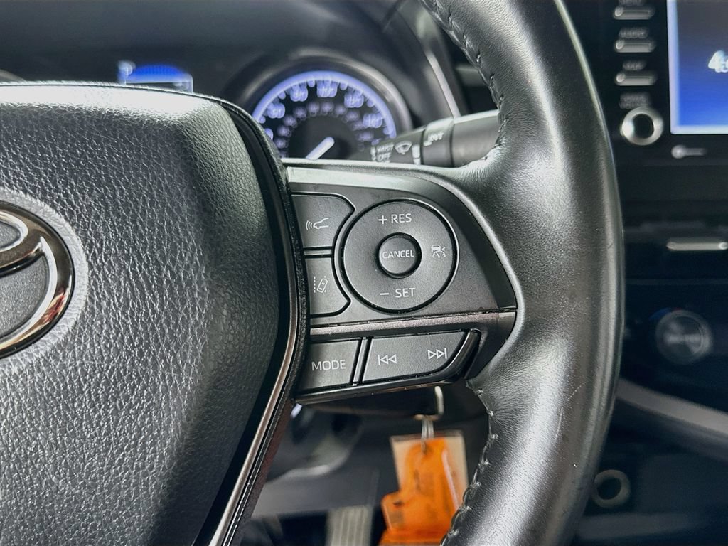 Used 2023 Toyota Camry SE FWD image 23
