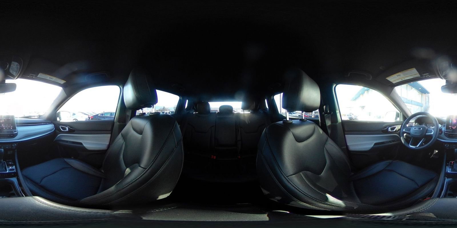 Used 2025 Jeep Compass Limited image 42