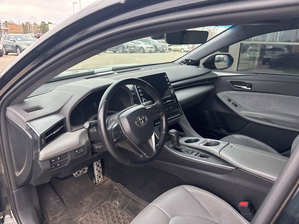 Used 2019 Toyota Avalon XSE w/ Protection Package FWD image 10