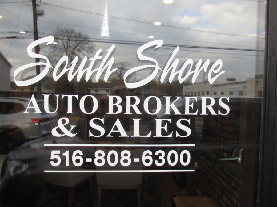 Used 2020 Lexus IS 300 AWD w/ Premium Package image 10