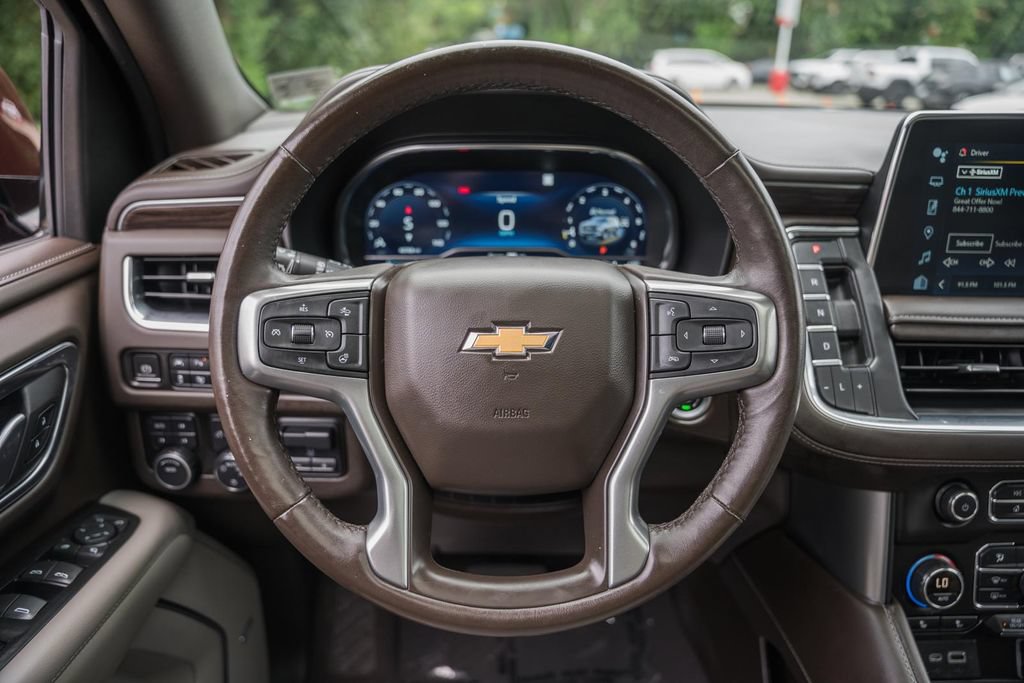 Used 2022 Chevrolet Tahoe LT w/ LT Signature Package AWD/4WD image 31
