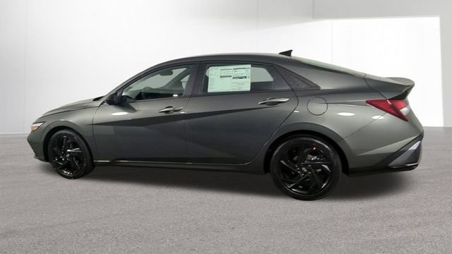 New 2026 Hyundai Elantra Sport FWD image 6