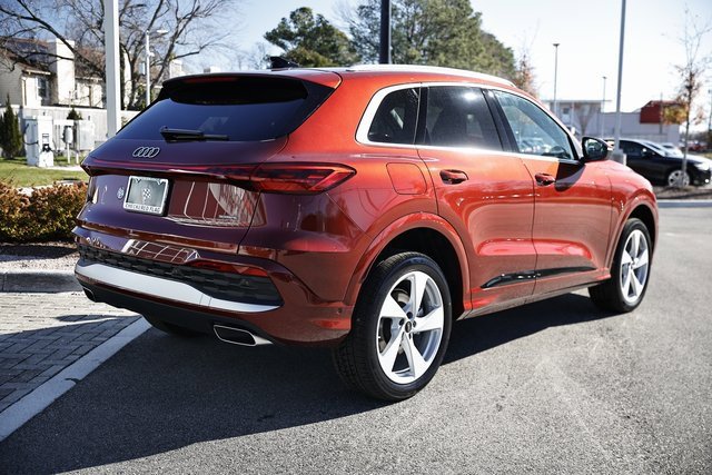 New 2025 Audi Q5 Premium Plus image 7
