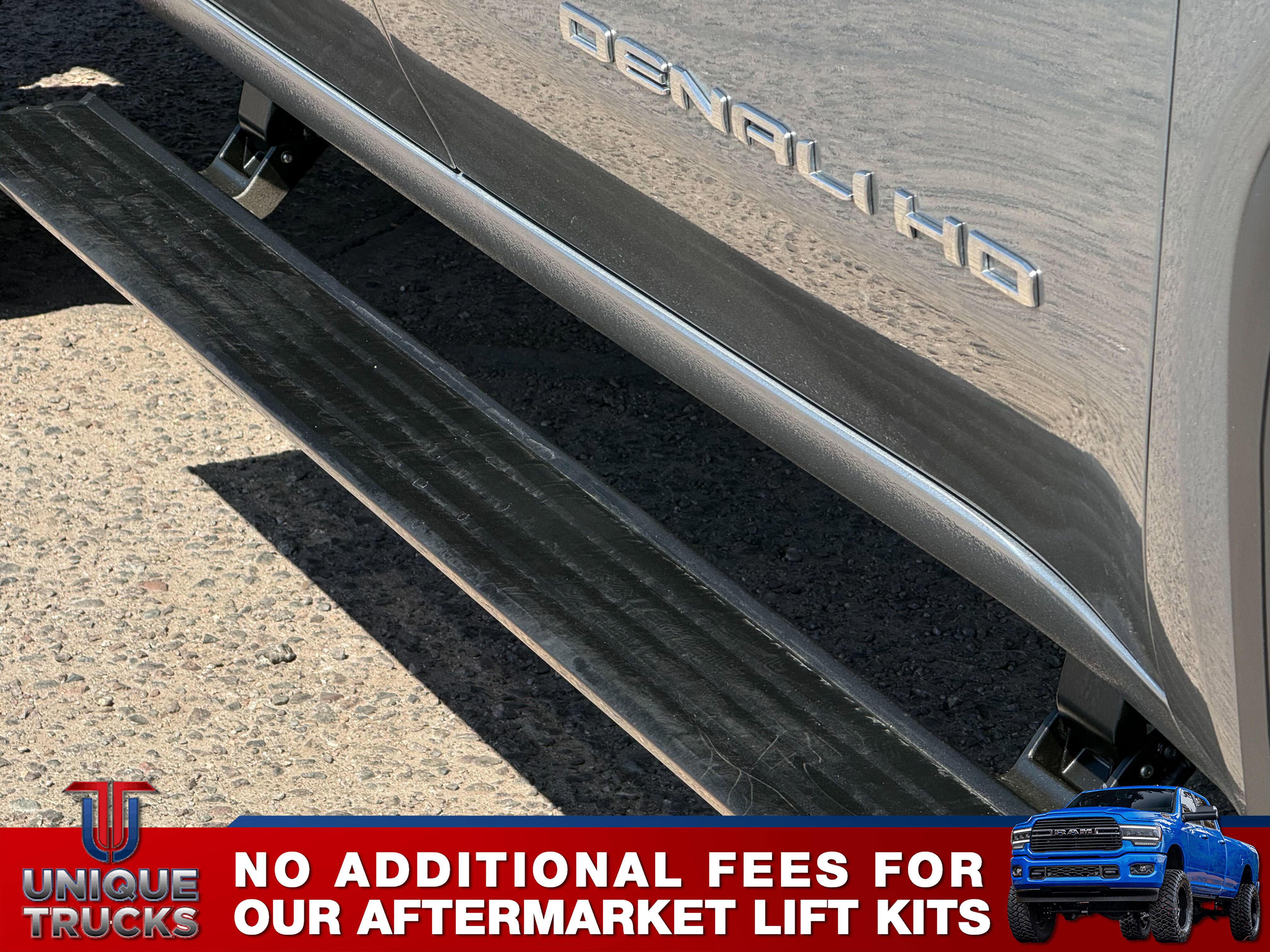 Used 2025 GMC Sierra 2500 Denali Ultimate w/ Max Trailering Package AWD/4WD image 7