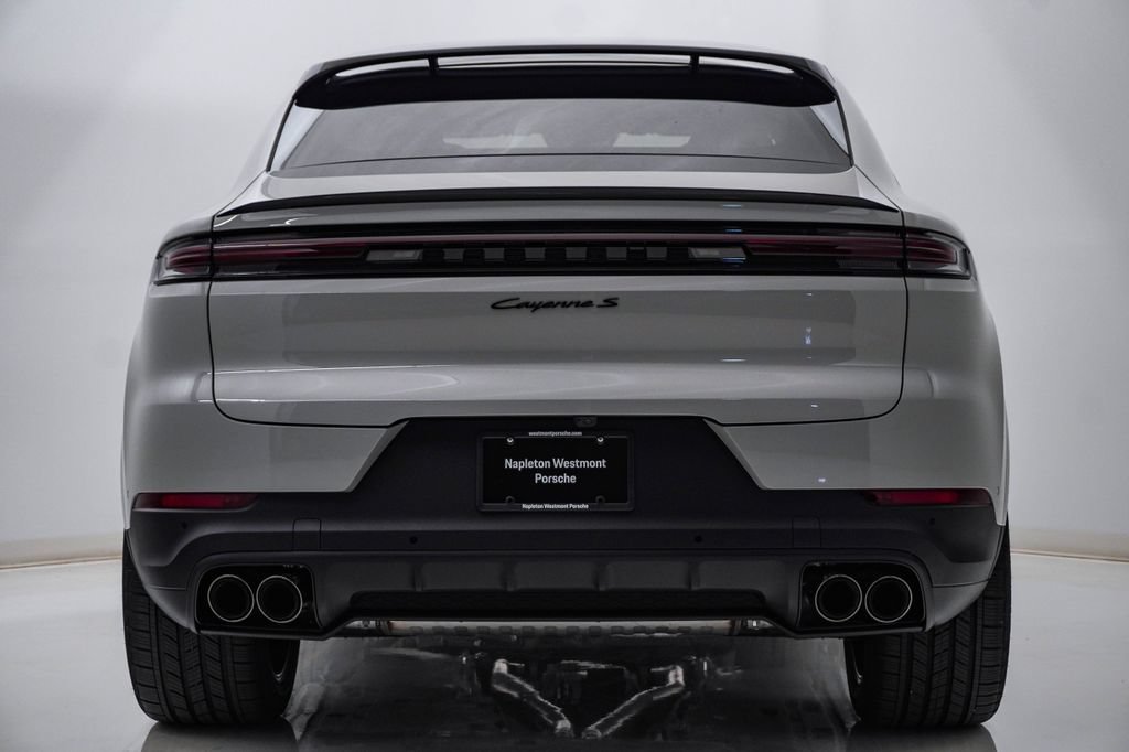 New 2026 Porsche Cayenne S AWD/4WD image 10