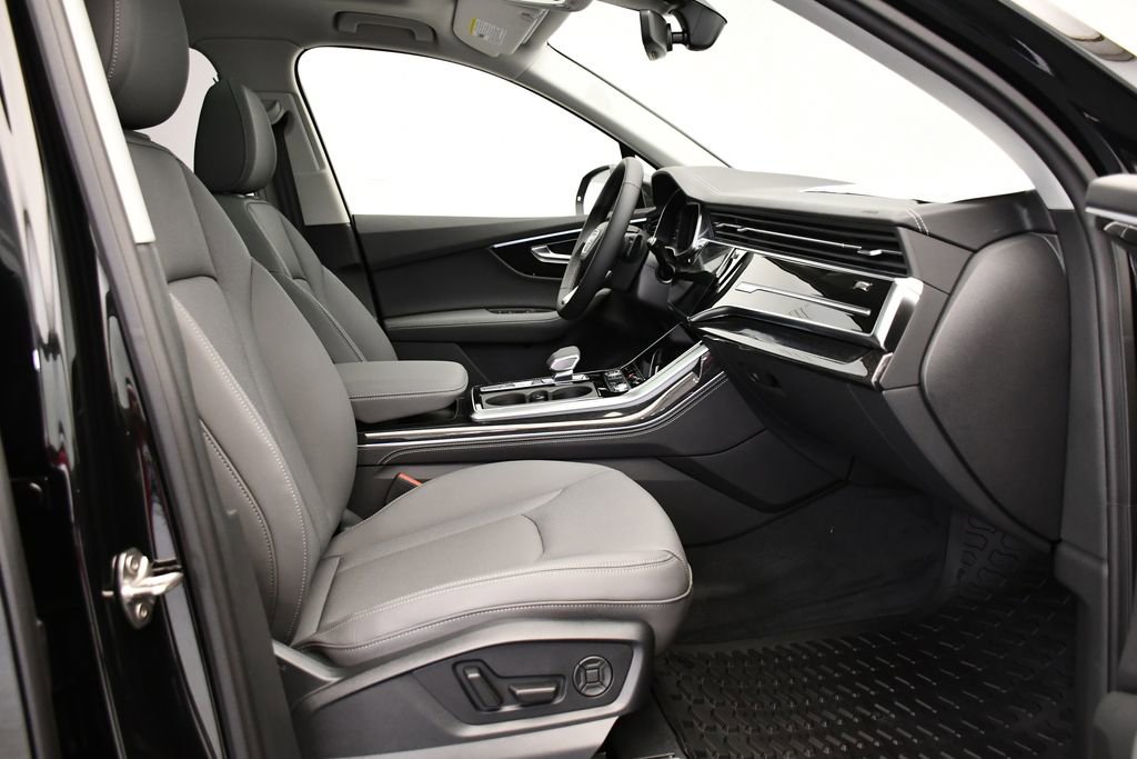 New 2025 Audi Q7 3.0T Premium Plus image 47