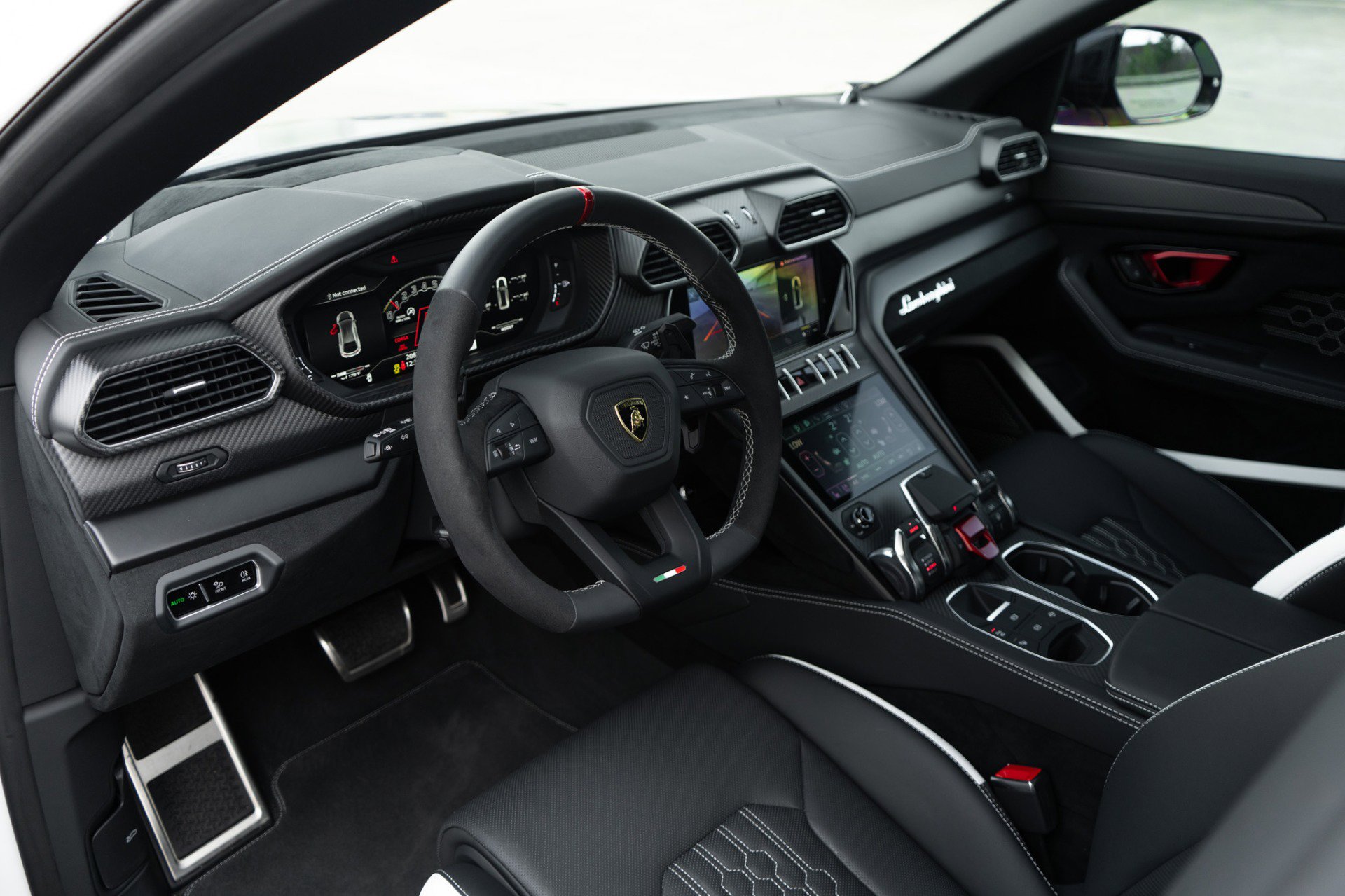 Used 2024 Lamborghini Urus Performante image 5