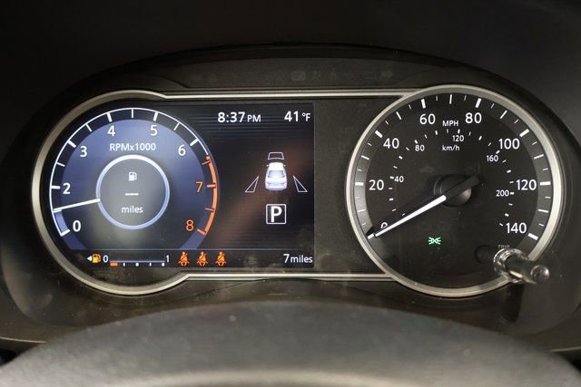 New 2025 Nissan Versa SV w/ Trunk Package image 14