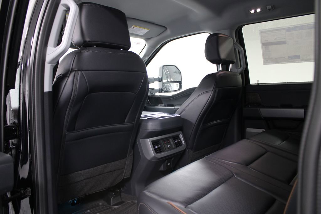New 2026 Ford F250 Lariat w/ Black Appearance Package image 27