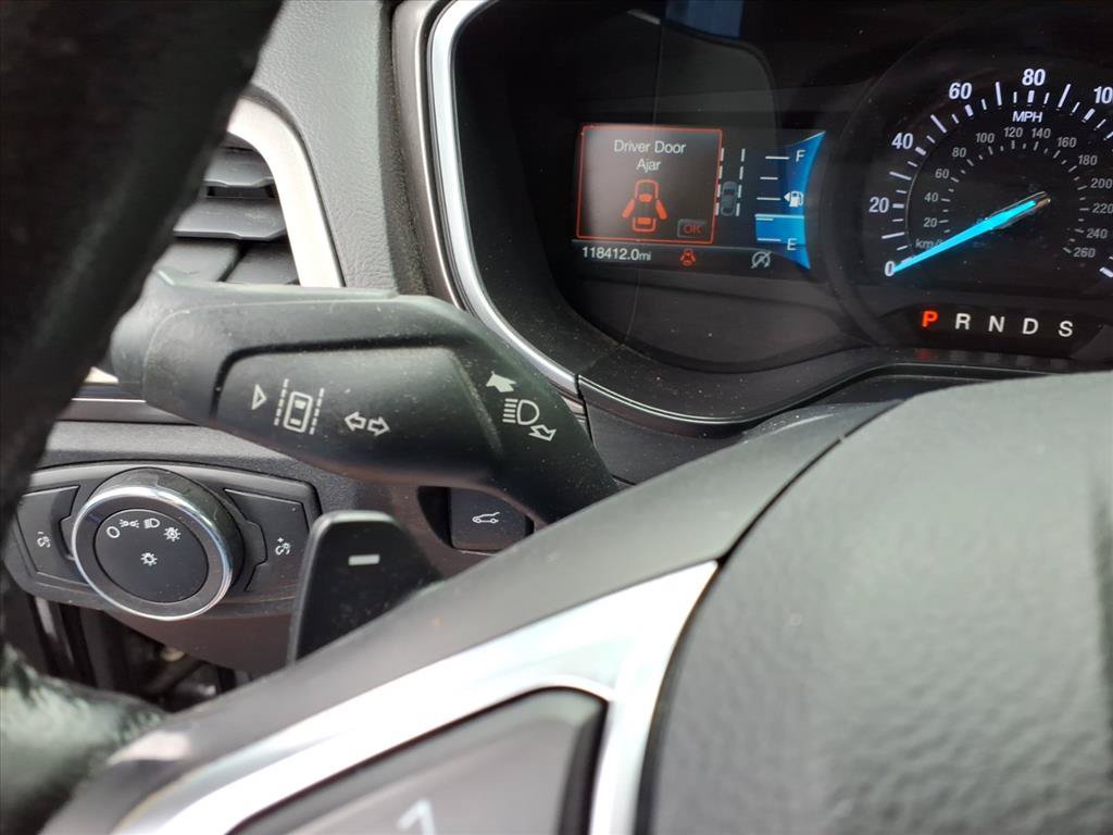 Used 2019 Ford Fusion SEL FWD image 17