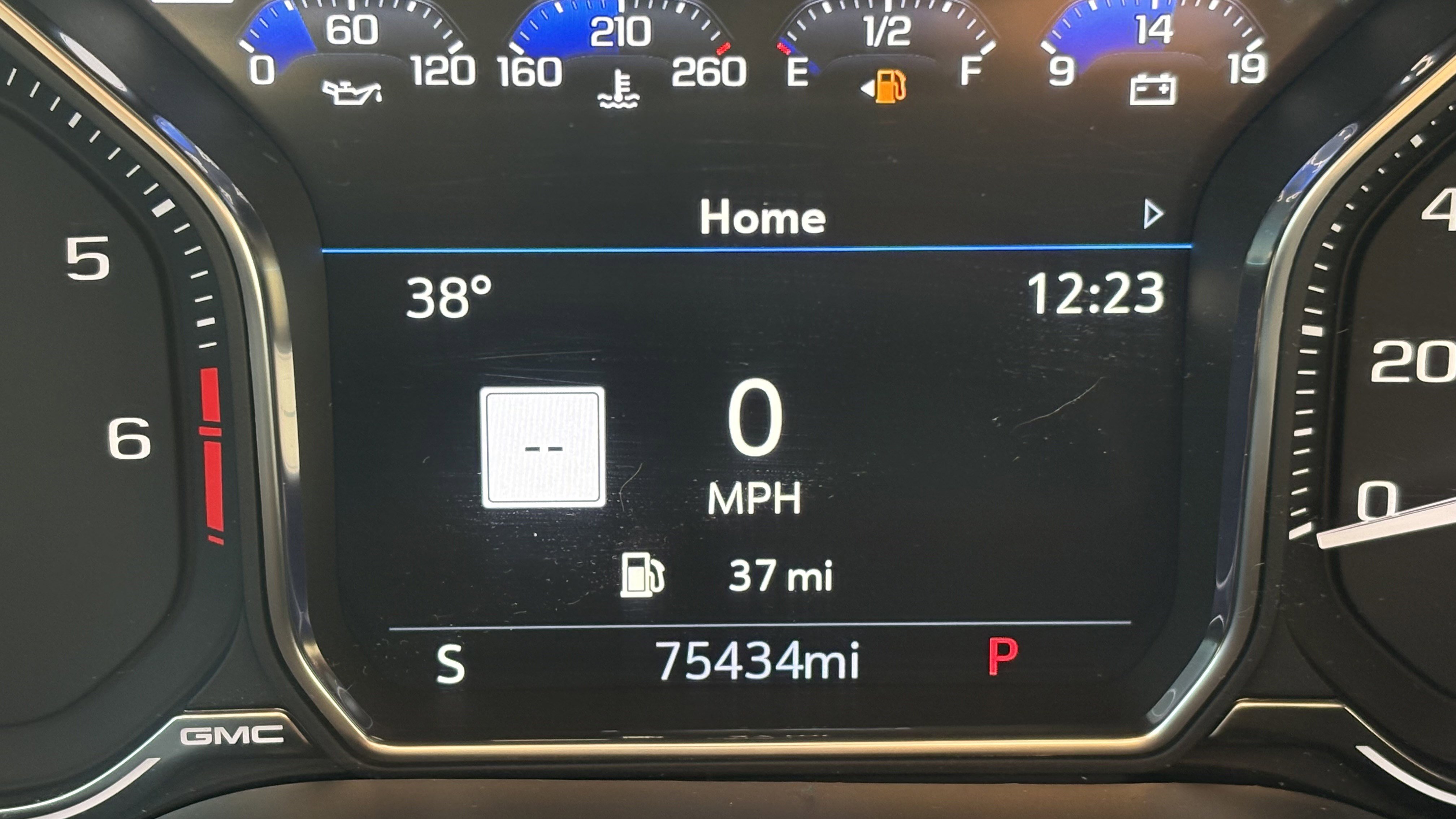 Used 2021 GMC Yukon Denali image 23