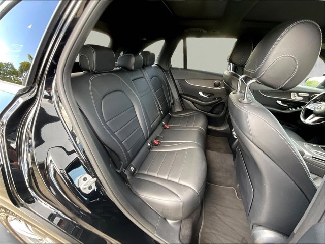 Used 2022 Mercedes-Benz GLC 300 4MATIC image 29