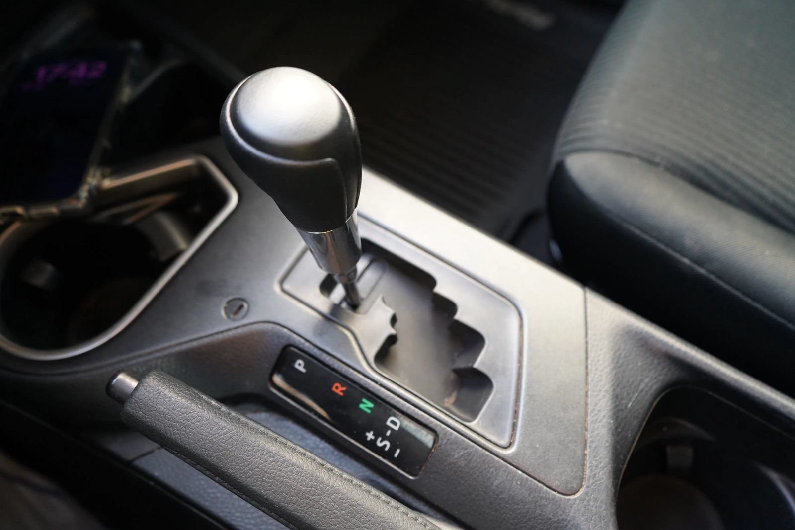 Used 2016 Toyota RAV4 LE FWD image 13