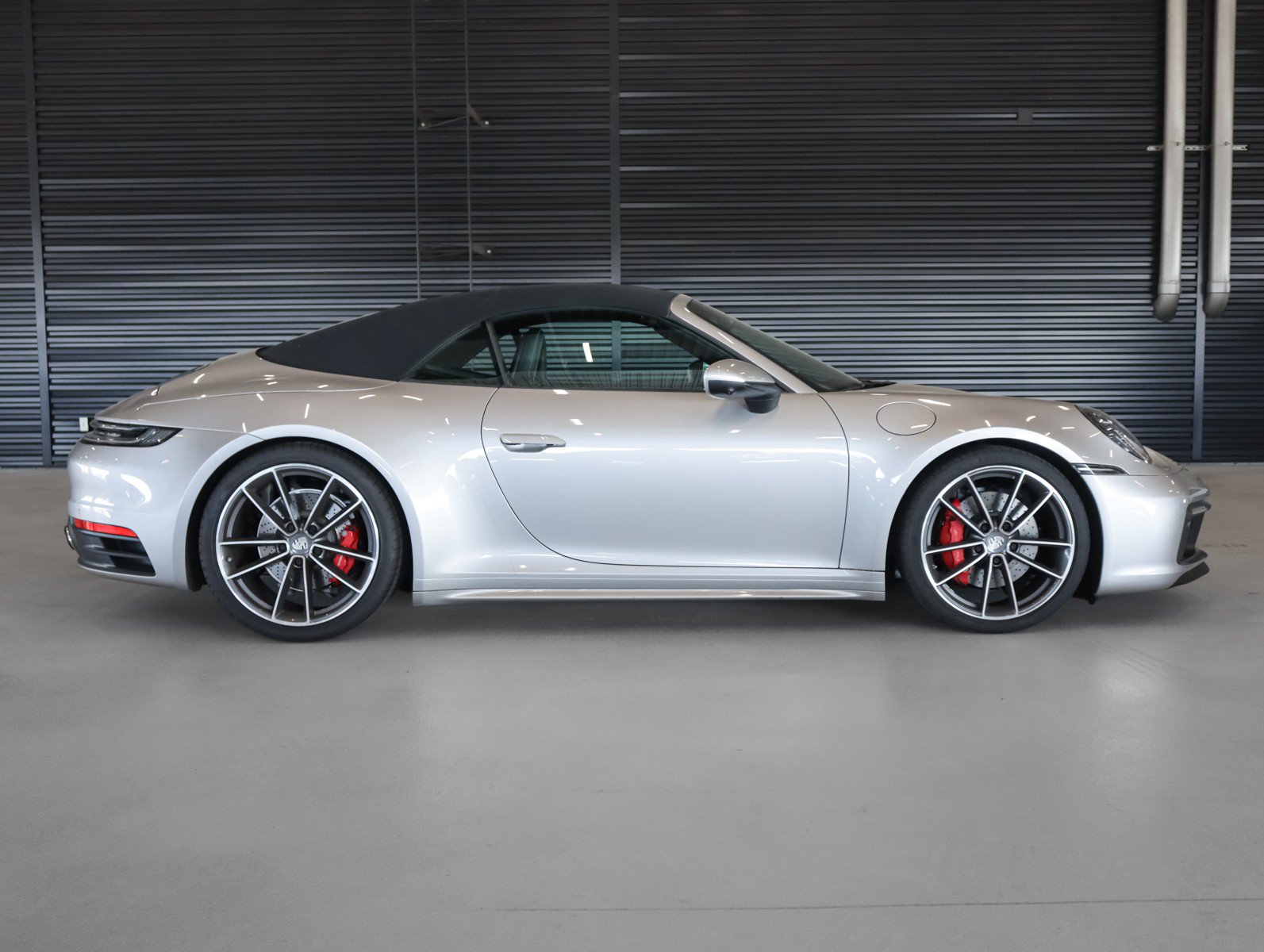 Certified 2021 Porsche 911 Carrera 4S AWD/4WD image 11