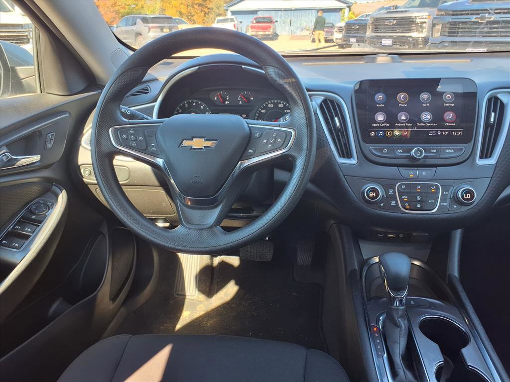 Used 2023 Chevrolet Malibu LT image 19