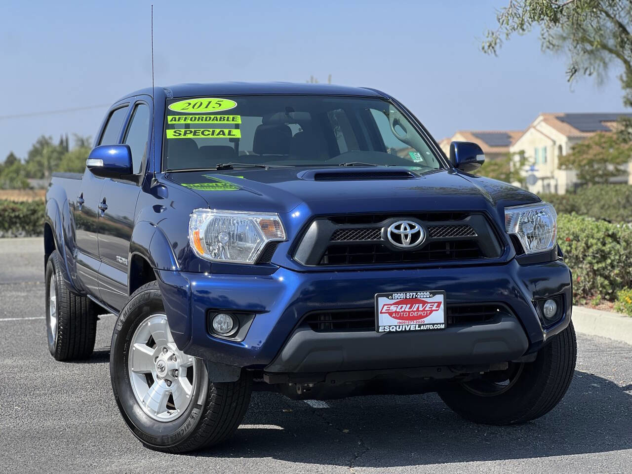 Used 2015 Toyota Tacoma PreRunner w/ TRD Sport Package RWD image 7
