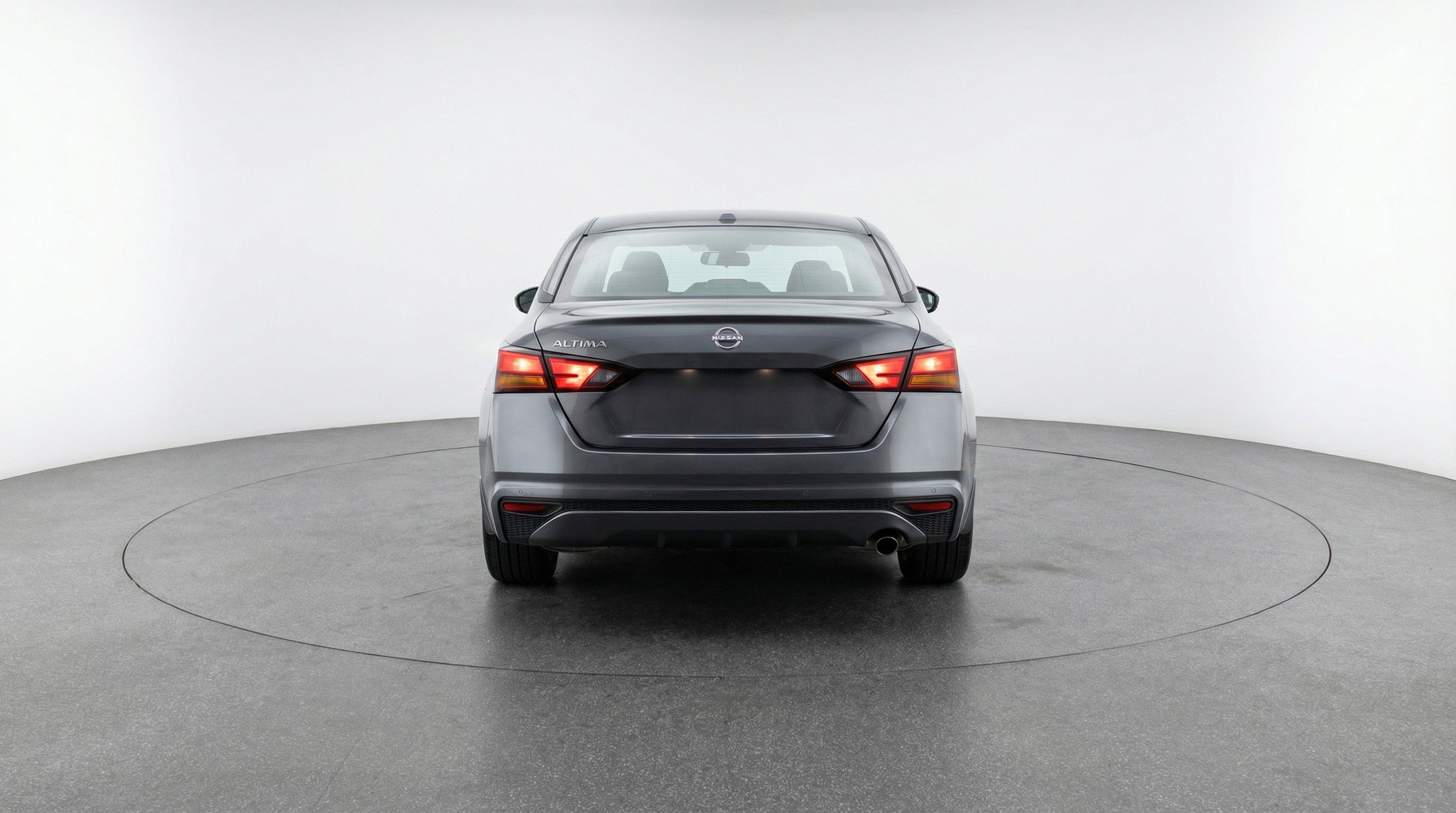 Used 2025 Nissan Altima 2.5 SV image 7