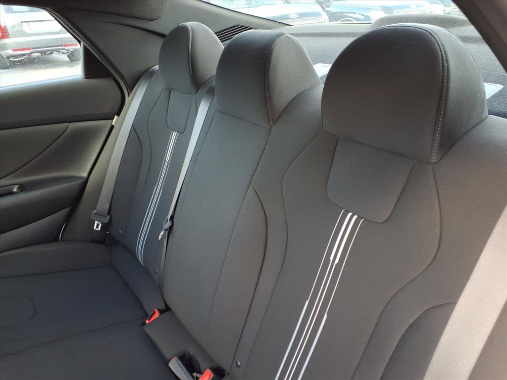 New 2026 Hyundai Elantra Sport image 17