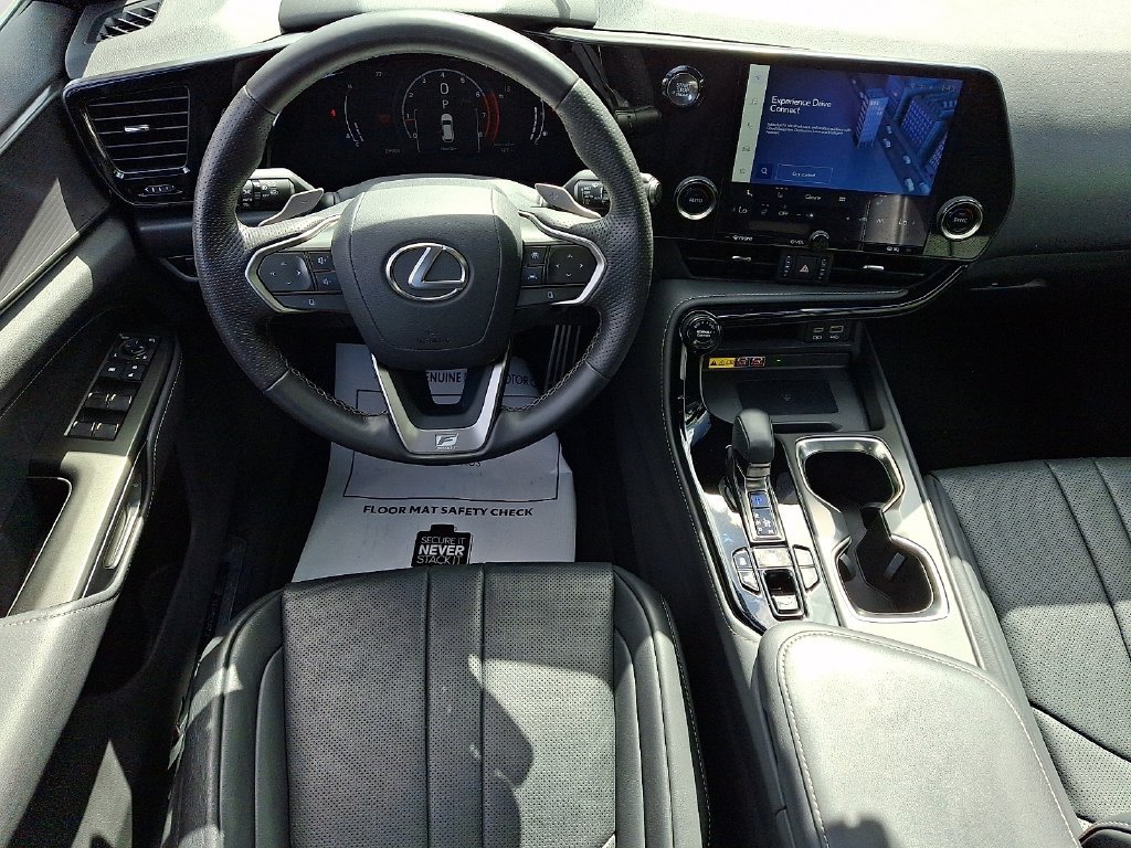 Used 2024 Lexus NX 350 F Sport AWD/4WD image 12