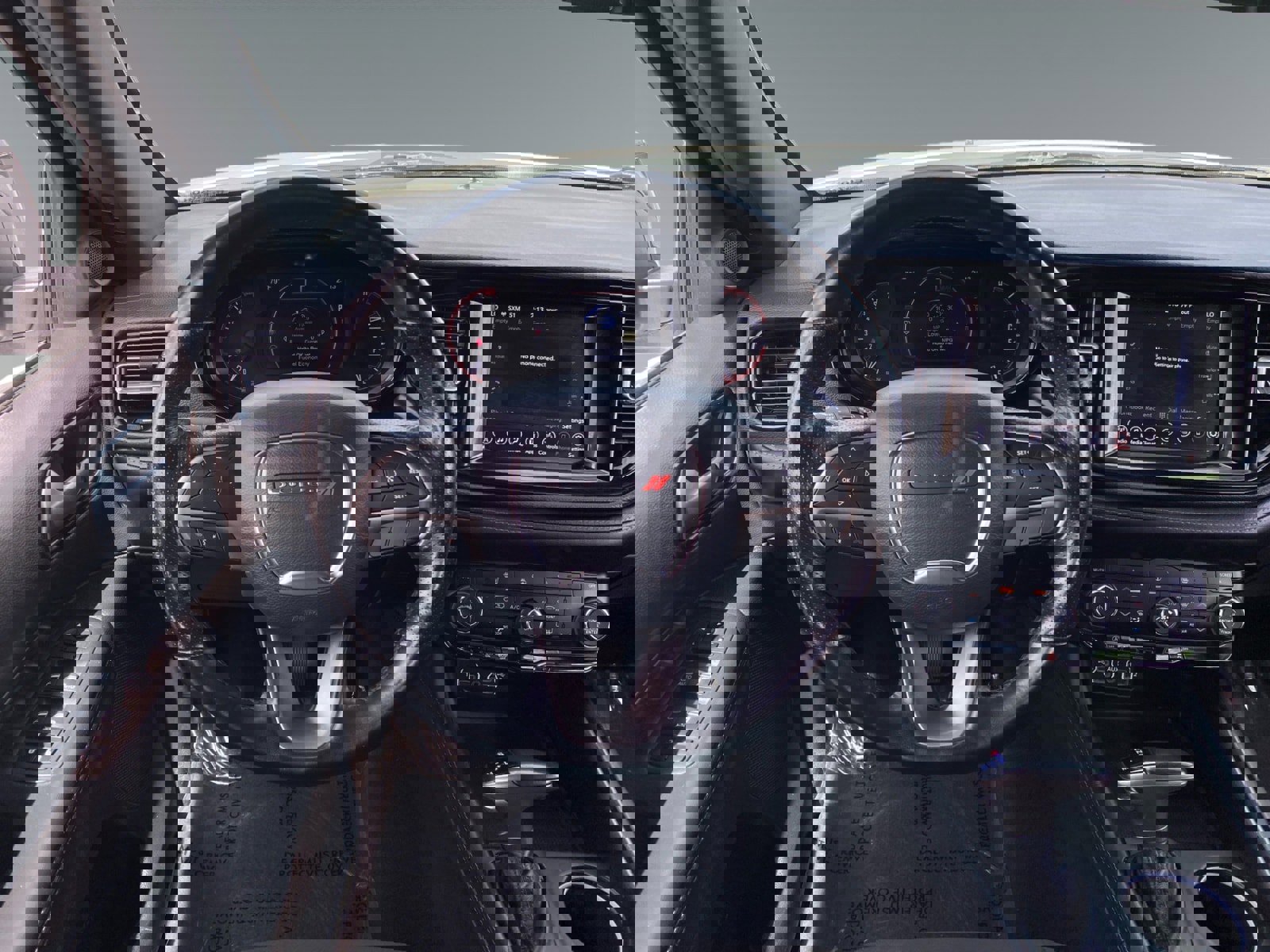 Used 2023 Dodge Durango SXT image 12