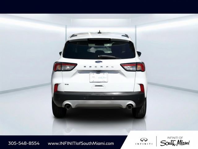 Used 2022 Ford Escape SE image 5