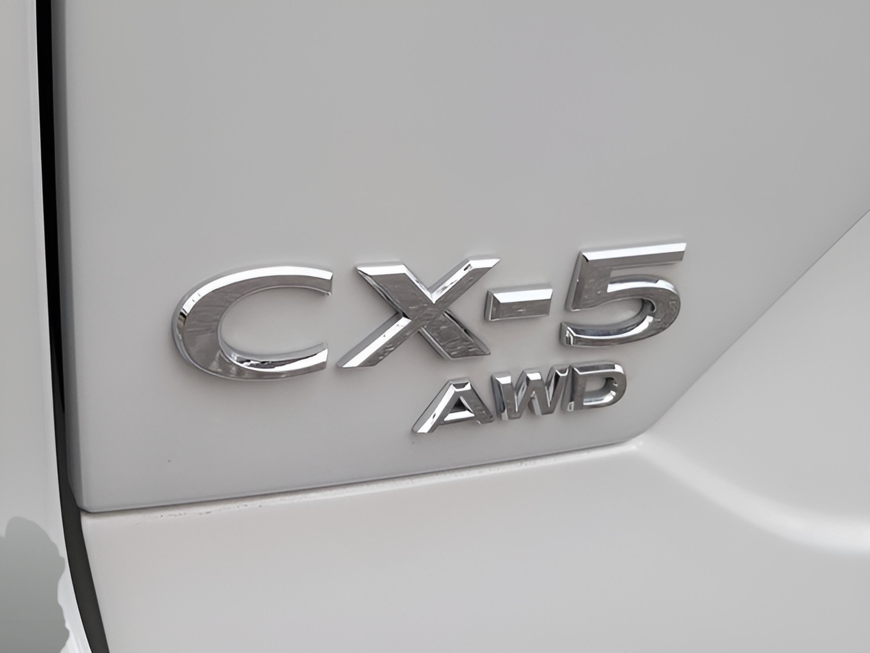 Used 2024 MAZDA CX-5 Carbon Edition image 23