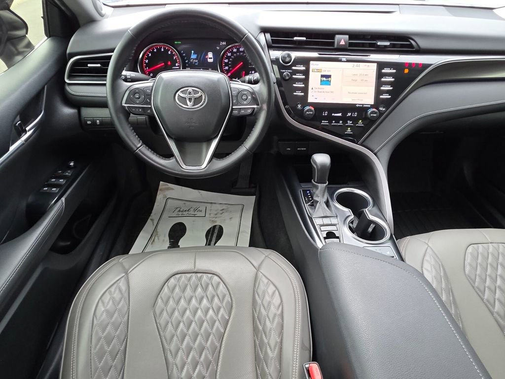 Used 2020 Toyota Camry XSE FWD image 20