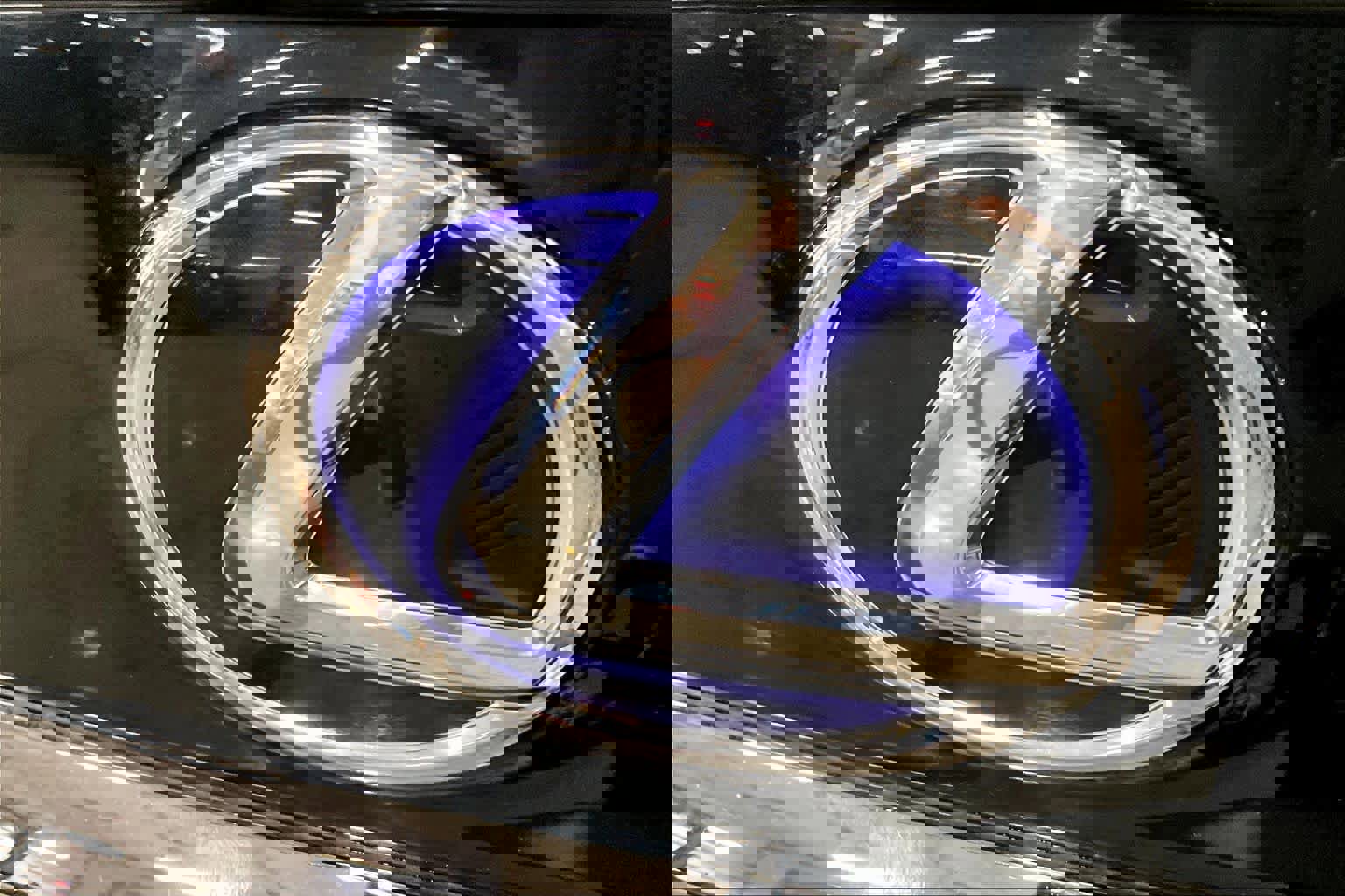 Used 2013 Lexus ES 300h w/ Luxury Pkg image 31