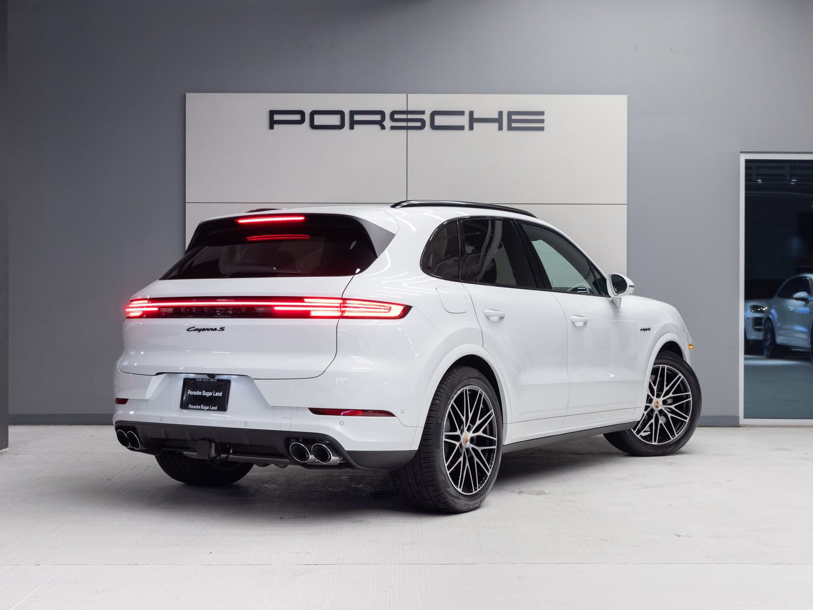 New 2026 Porsche Cayenne S AWD/4WD image 7