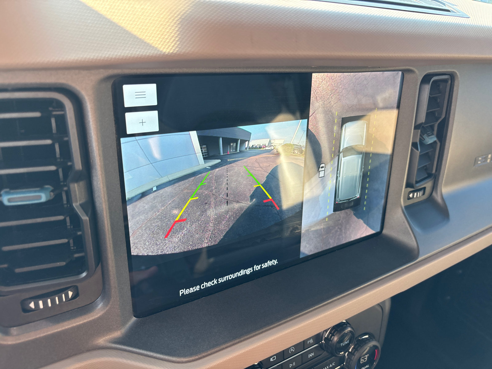 Used 2024 Ford Bronco Wildtrak AWD/4WD image 21