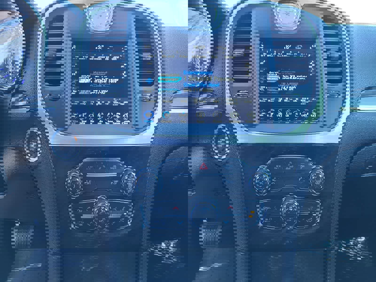 Used 2023 Chrysler 300 Touring L w/ Popular Equipment Group image 24