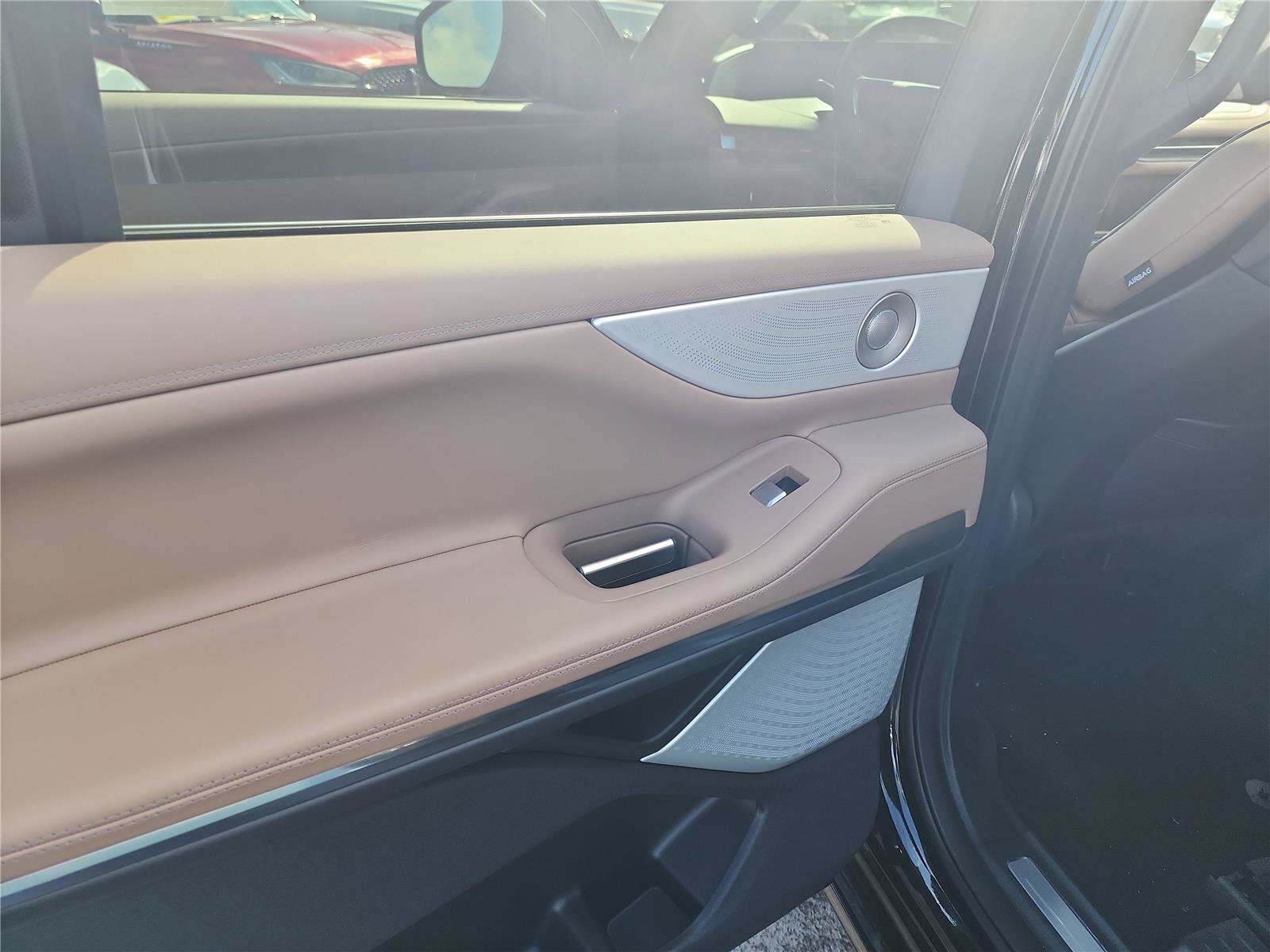 New 2025 Lincoln Navigator L Black Label AWD/4WD image 17
