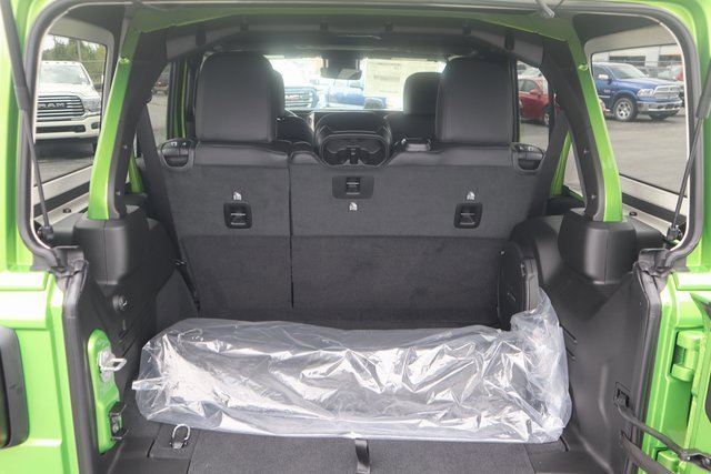 New 2025 Jeep Wrangler Unlimited Rubicon image 24