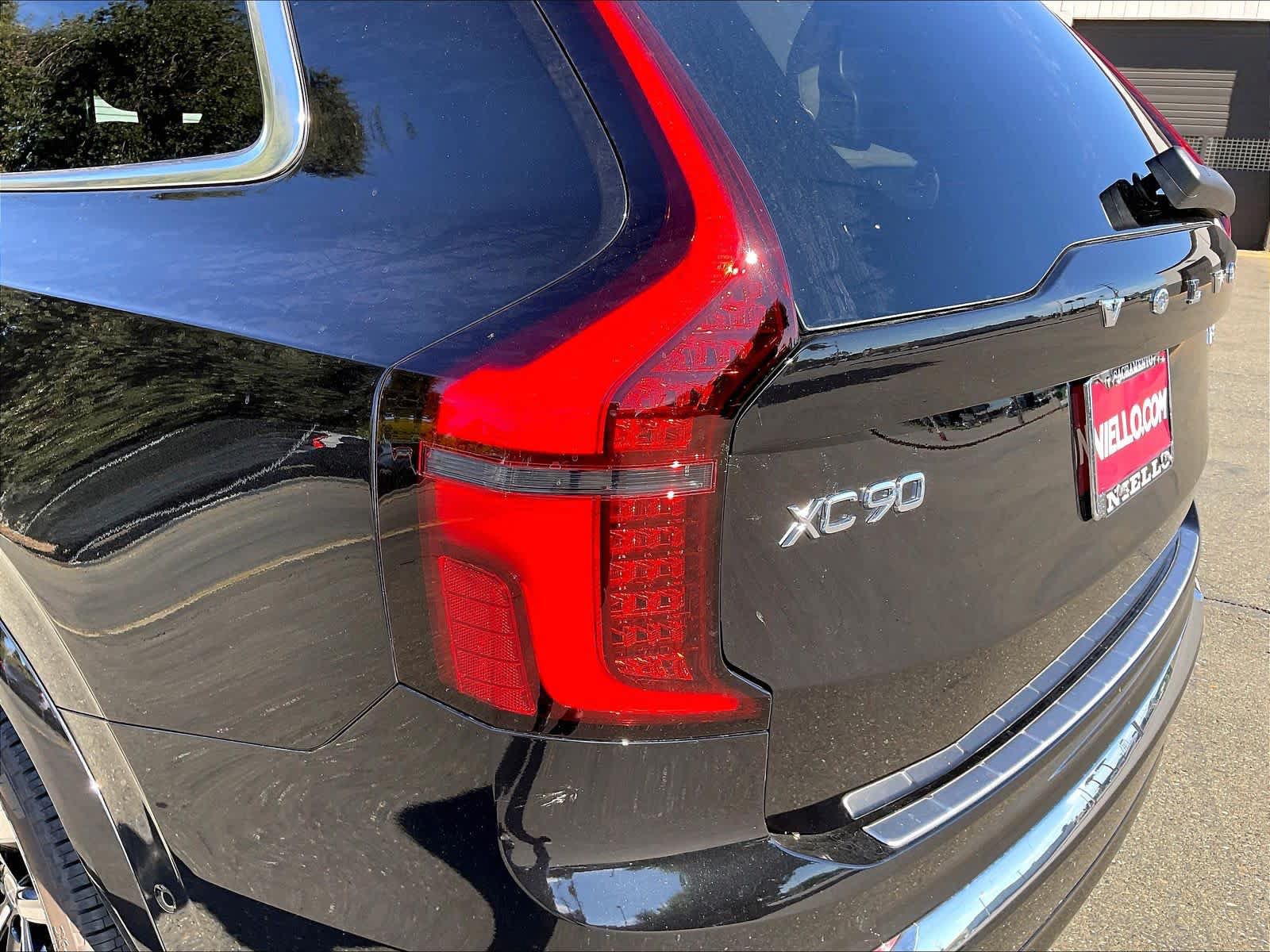 New 2026 Volvo XC90 T8 Ultra w/ Protection Package AWD/4WD image 25