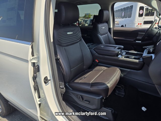 New 2027 Ford Expedition Platinum w/ Platinum Ultimate Package AWD/4WD image 14