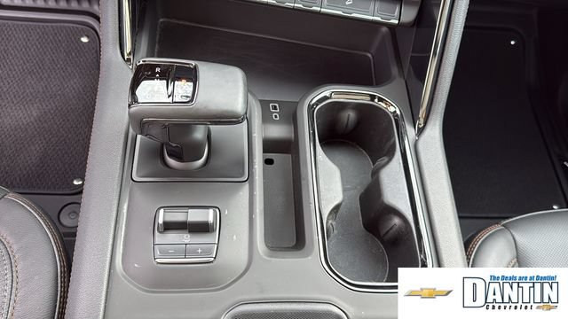 Used 2025 GMC Sierra 1500 AT4 AWD/4WD image 25