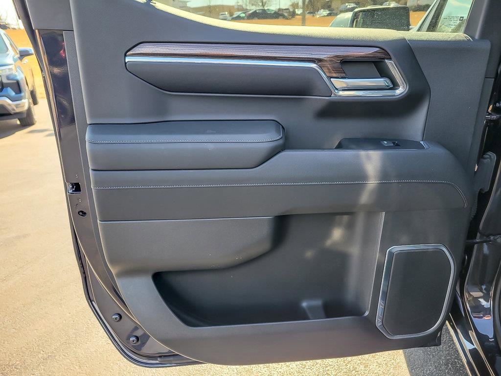 Certified 2023 Chevrolet Silverado 1500 LT image 24