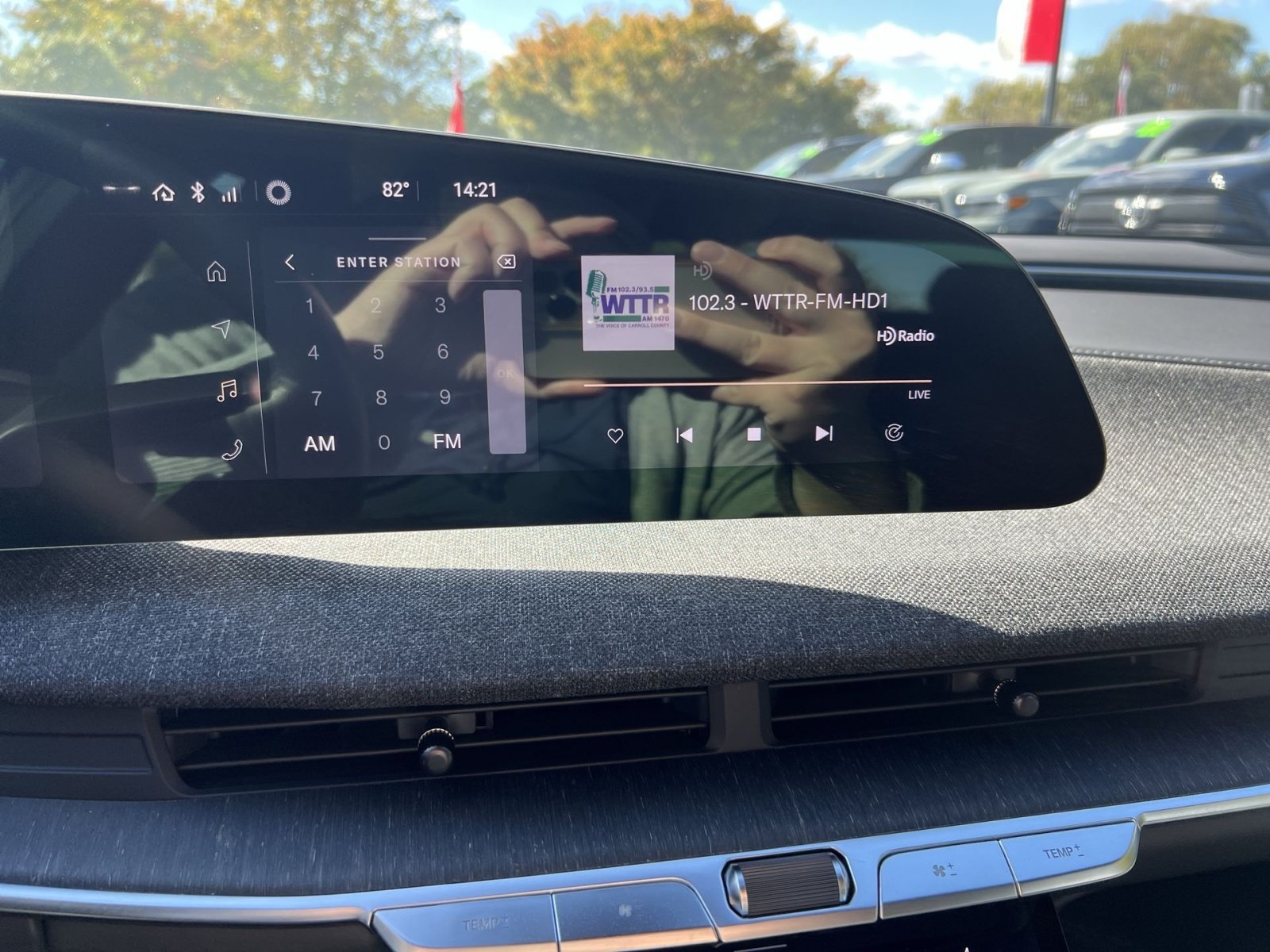 Used 2024 Lucid Air Pure RWD image 18