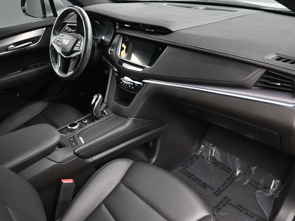Certified 2023 Cadillac XT5 Luxury image 11