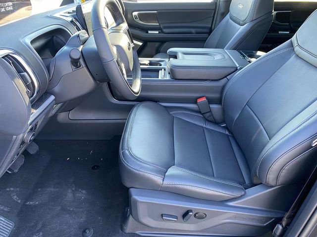 New 2025 Ford Expedition Platinum w/ Stealth Performance Package image 13