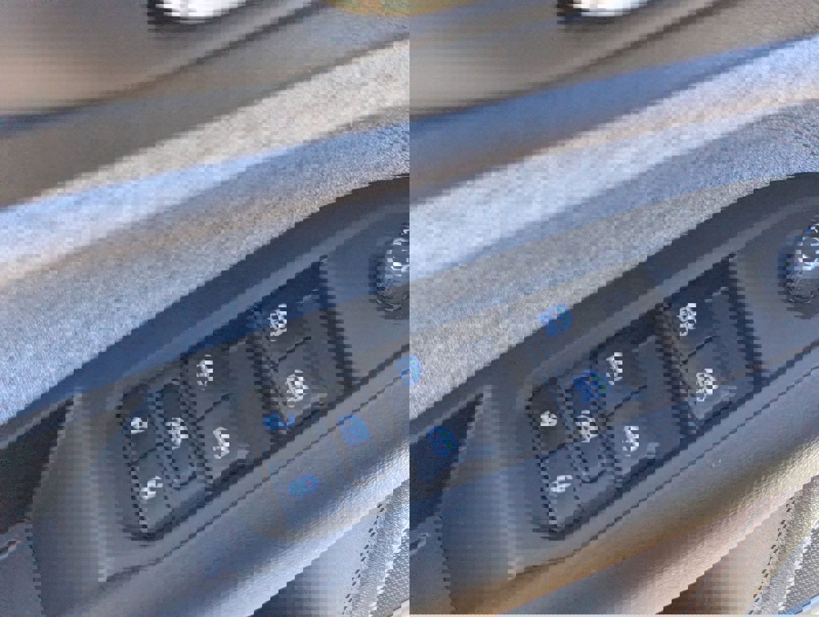 Used 2024 Jeep Compass Latitude image 18