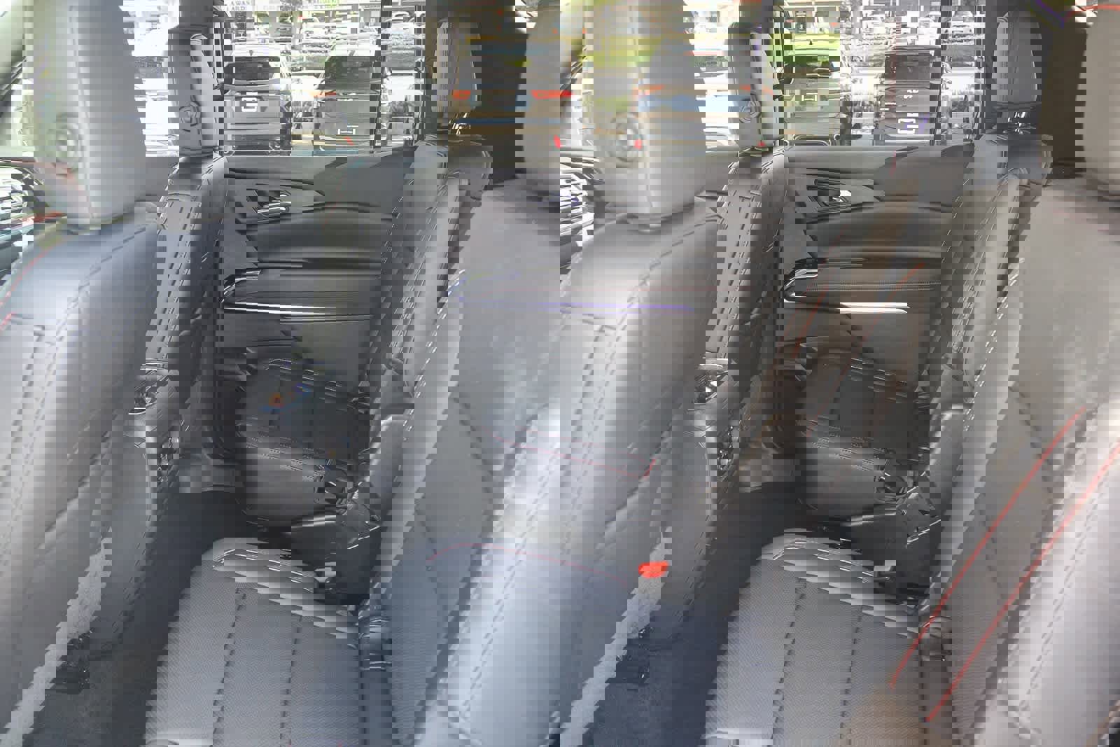 Used 2025 Chevrolet Traverse Z71 image 17