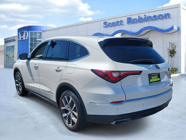 Used 2024 Acura MDX SH-AWD w/ Technology Package image 3