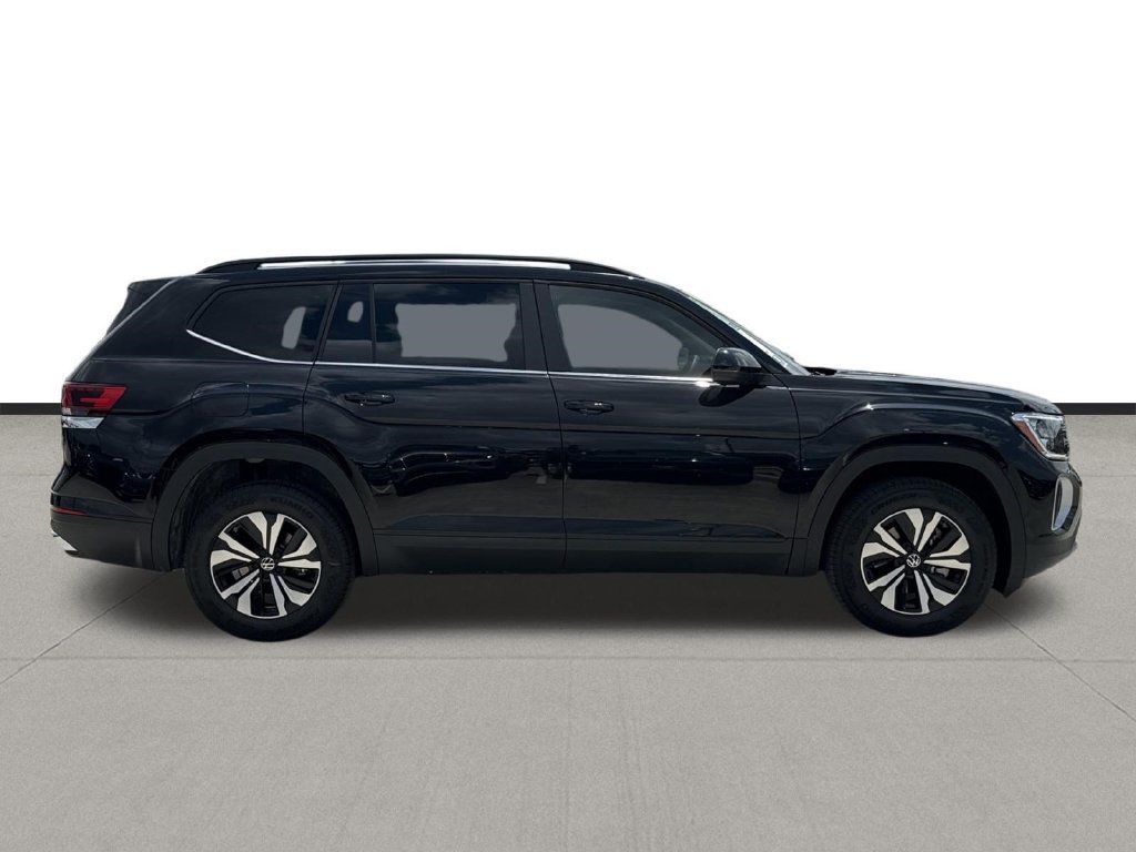 New 2026 Volkswagen Atlas SE FWD image 5