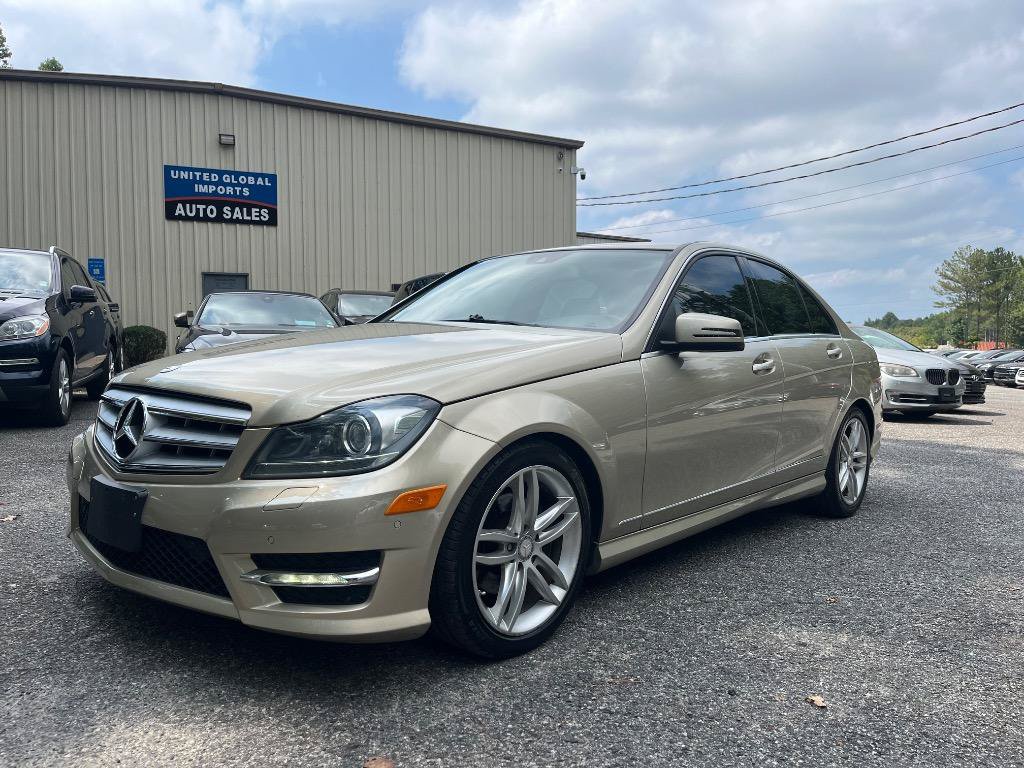 Used 2012 Mercedes-Benz C 300 4MATIC Sedan