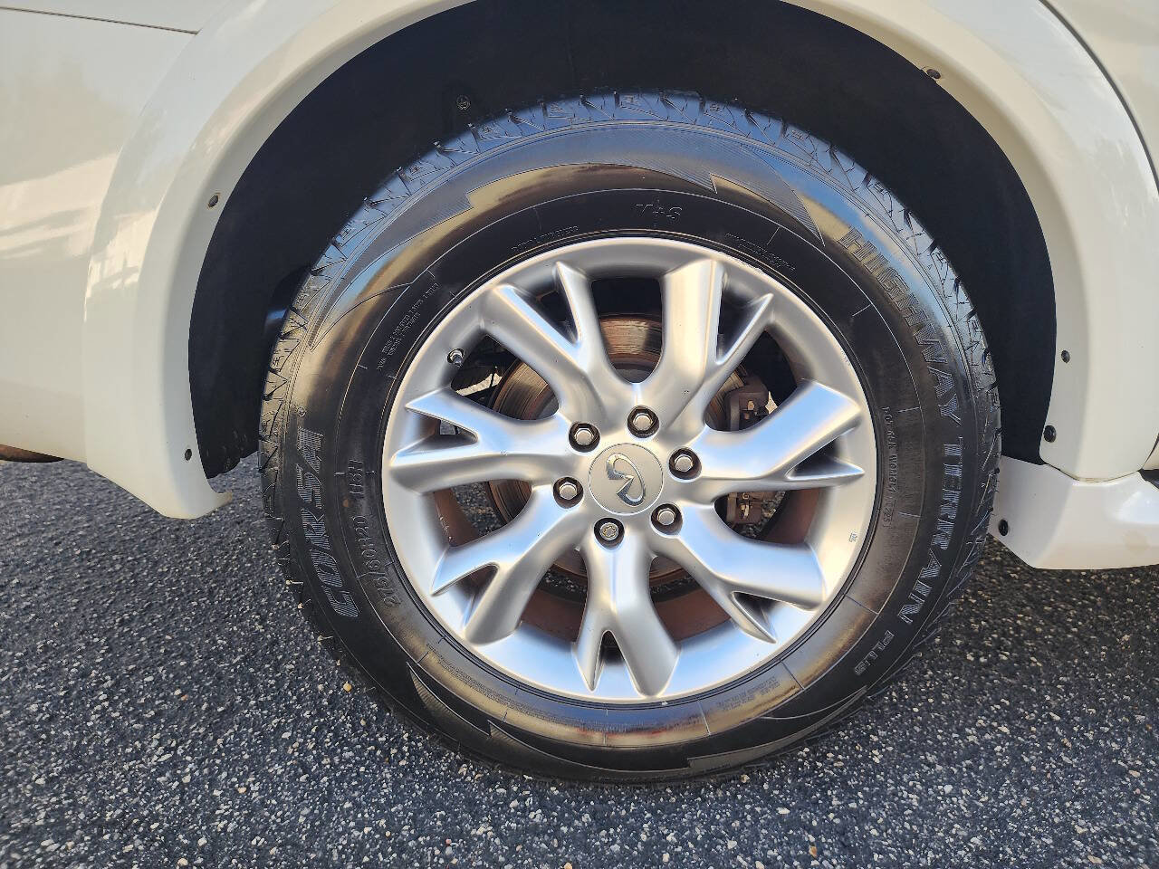 Used 2012 INFINITI QX56 2WD w/ Theater Pkg image 11